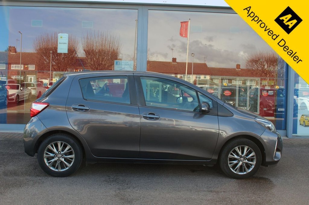 Used Toyota Yaris 2020 for sale - 78017550: Photo 2