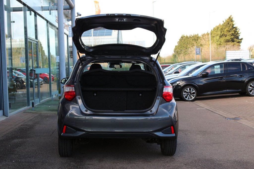 Used Toyota Yaris 2020 for sale - 78017550: Photo 7