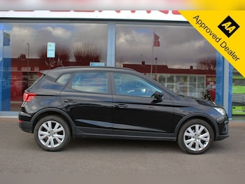 Used SEAT Arona 2018 for sale - 76923772: Photo