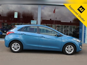 Used Hyundai i30 2014 for sale - 78271580: Photo