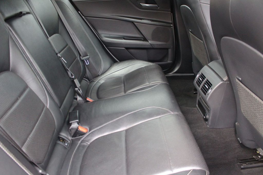 Used Jaguar XE 2019 for sale - 76439284: Photo 15