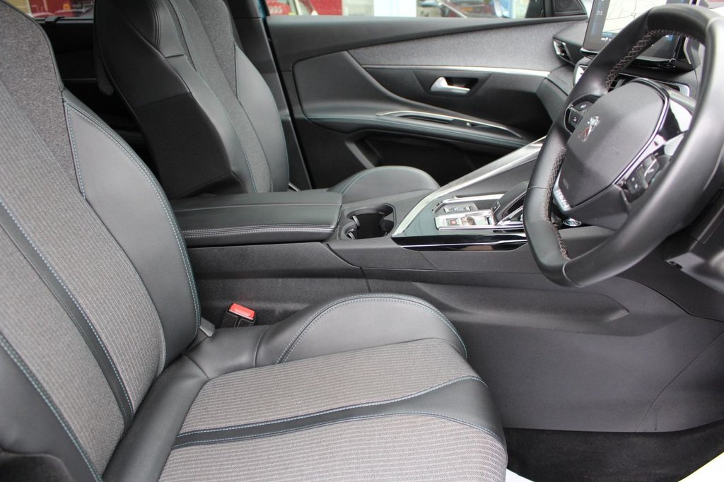 Used Peugeot 5008 2021 for sale - 76163008: Photo 10