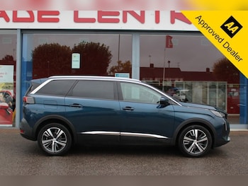 Used Peugeot 5008 2021 for sale - 76163008: Photo 2