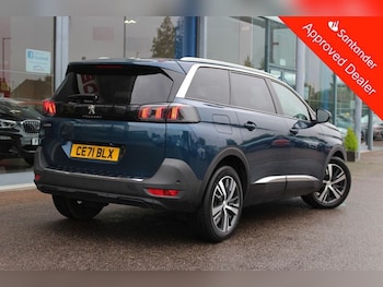 Used Peugeot 5008 2021 for sale - 76163008: Photo 3