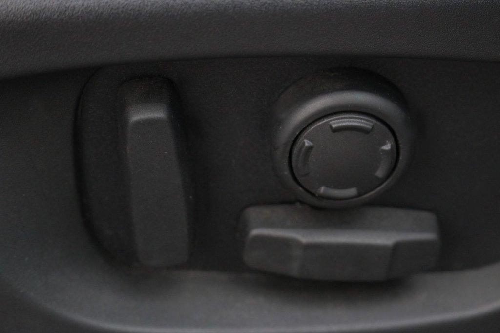 Used Land Rover Discovery Sport 2017 for sale - 76841626: Photo 12