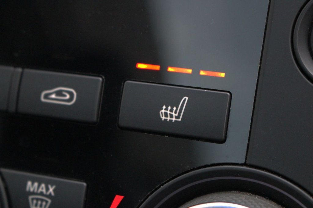 Used Land Rover Discovery Sport 2017 for sale - 76841626: Photo 15