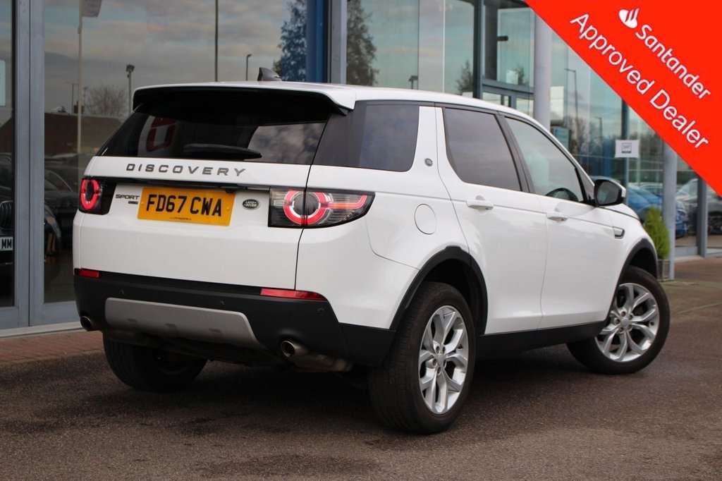 Used Land Rover Discovery Sport 2017 for sale - 76841626: Photo 4
