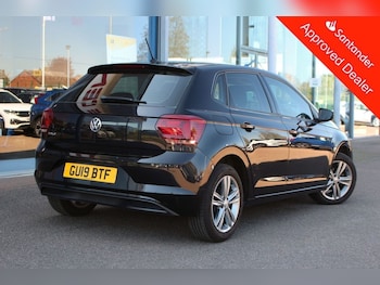 Used Volkswagen Polo 2019 for sale - 78382484: Photo