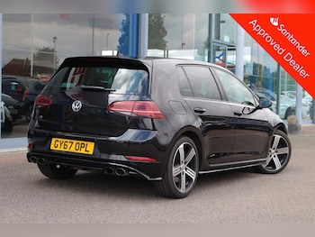 Used Volkswagen Golf 2017 for sale - 75320367: Photo