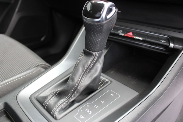 Used Audi Q3 2020 for sale - 76256687: Photo 12
