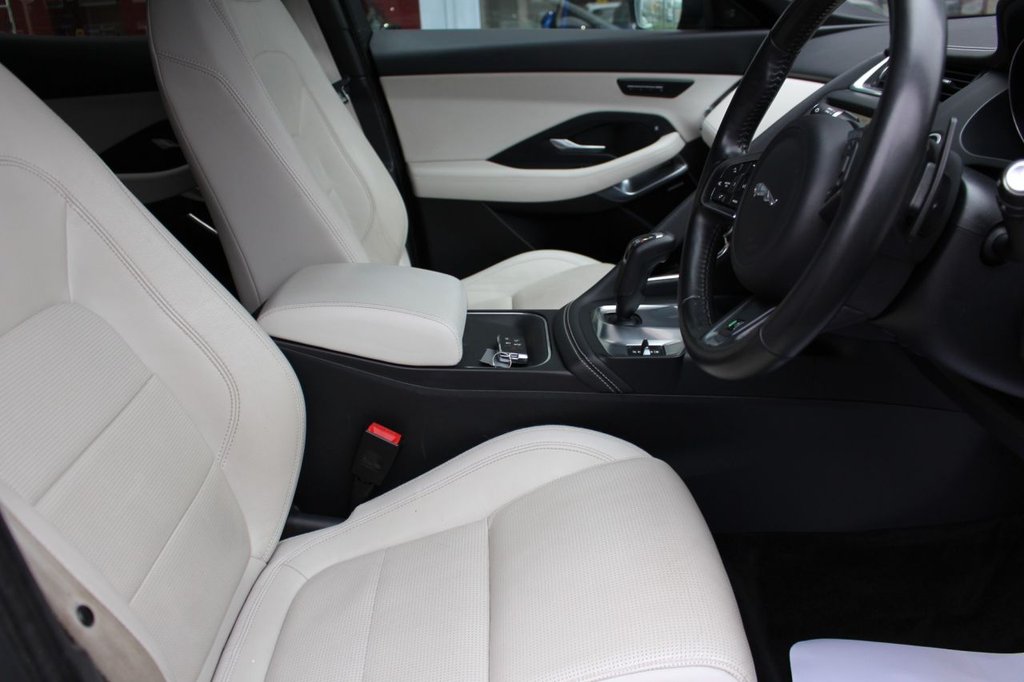 Used Jaguar E-Pace 2018 for sale - 77421820: Photo 11