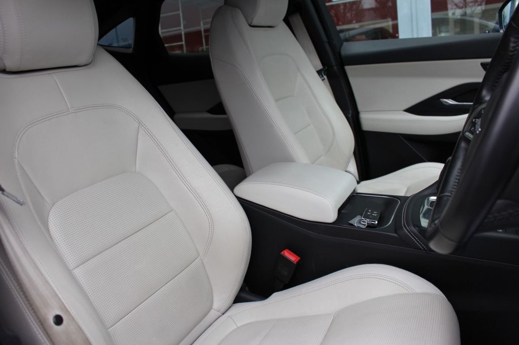 Used Jaguar E-Pace 2018 for sale - 77421820: Photo 12