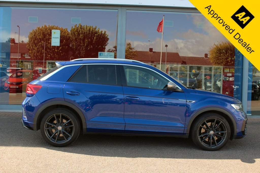 Used Volkswagen T-Roc 2020 for sale - 75960859: Photo 2