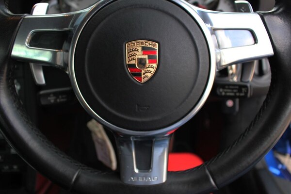 Used Porsche 911 2010 for sale - 70963878: Photo 20
