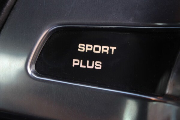 Used Porsche 911 2010 for sale - 70963878: Photo 21