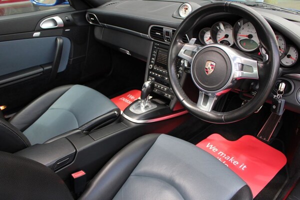Used Porsche 911 2010 for sale - 70963878: Photo 9