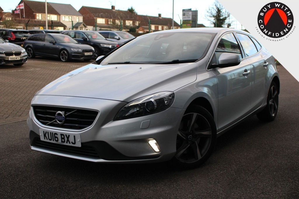 Used Volvo V40 2016 for sale - 76725056: Photo 4