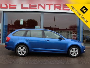Used Skoda Octavia 2015 for sale - 76509517: Photo