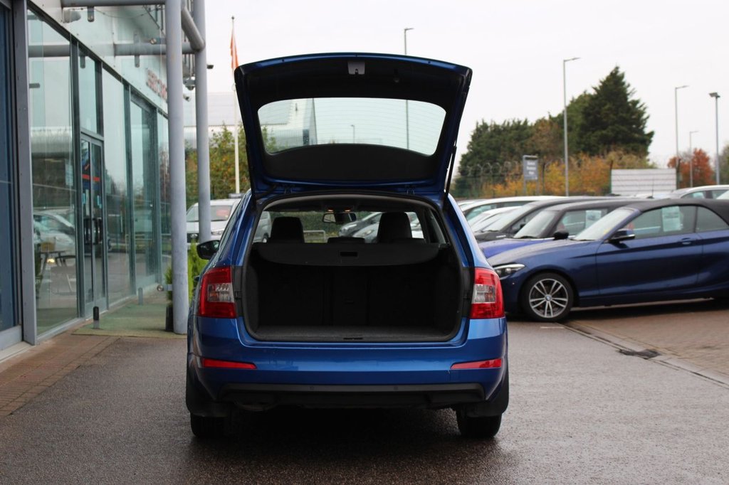 Used Skoda Octavia 2015 for sale - 76509517: Photo 7