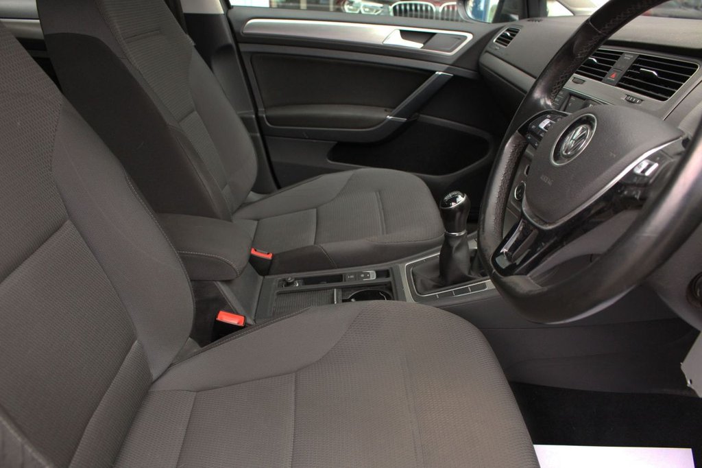 Used Volkswagen Golf 2016 for sale - 76172895: Photo 10