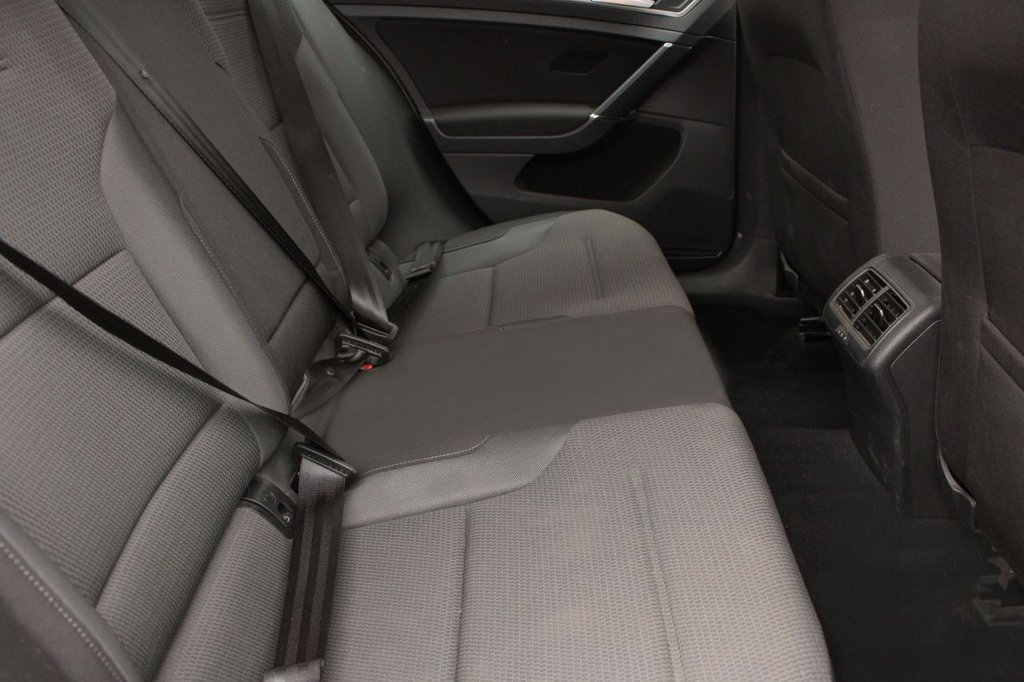 Used Volkswagen Golf 2016 for sale - 76172895: Photo 14