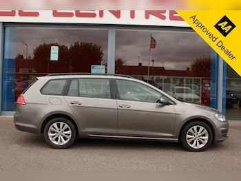 Used Volkswagen Golf 2016 for sale - 76172895: Photo 2