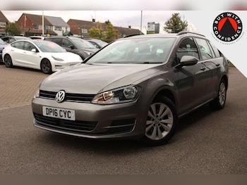 Used Volkswagen Golf 2016 for sale - 76172895: Photo 4