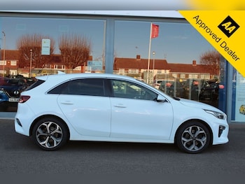 Used Kia Ceed 2019 for sale - 78110961: Photo