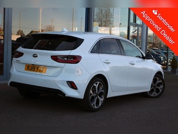 Used Kia Ceed 2019 for sale - 78110961: Photo
