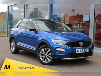Used Volkswagen T-Roc 2018 for sale - 79276615: Photo