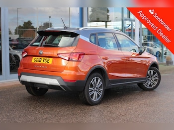 Used SEAT Arona 2018 for sale - 78828486: Photo