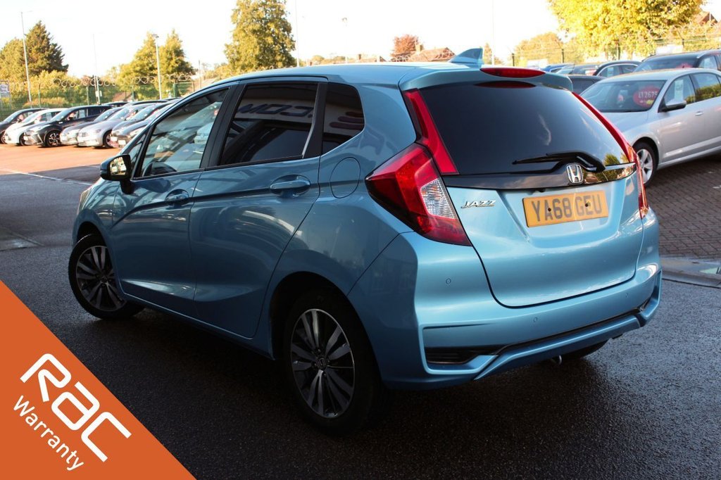 Used Honda Jazz 2018 for sale - 76172985: Photo 5