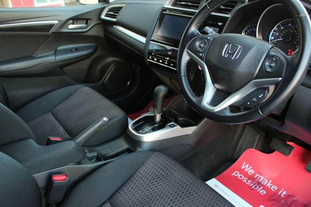 Used Honda Jazz 2018 for sale - 76172985: Photo 9