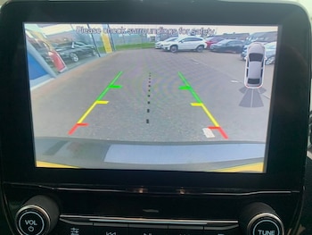 Used Ford Fiesta 2018 for sale - 77037905: Photo