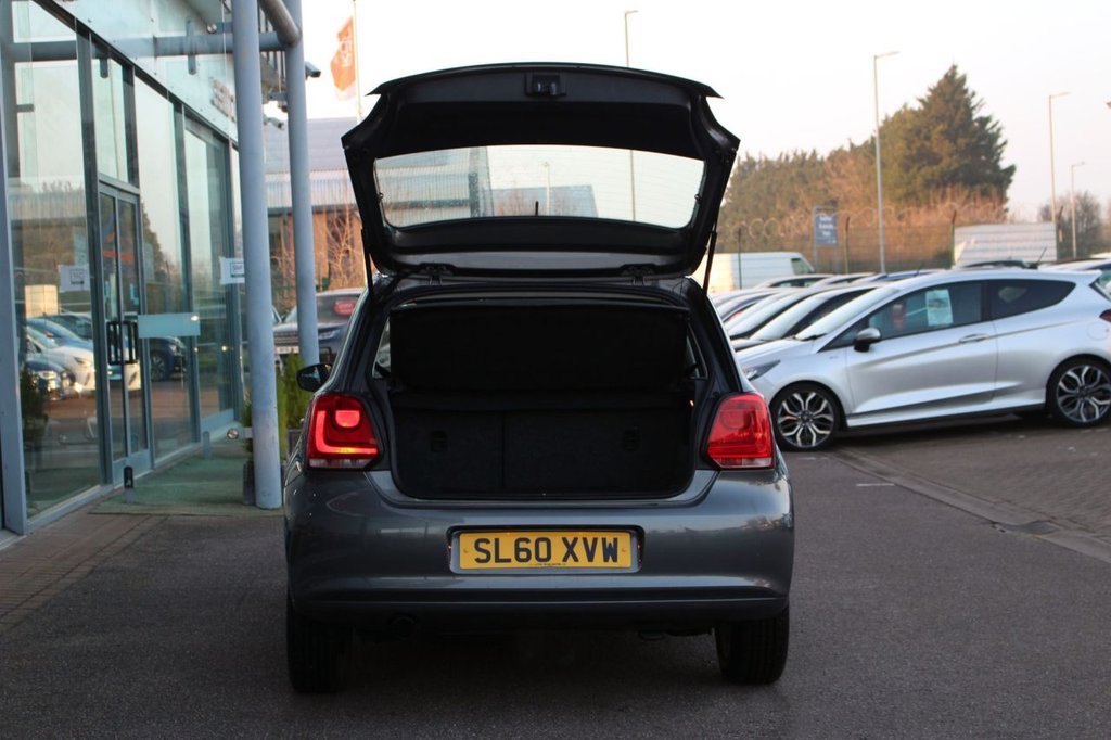 Used Volkswagen Polo 2011 for sale - 77748783: Photo 7