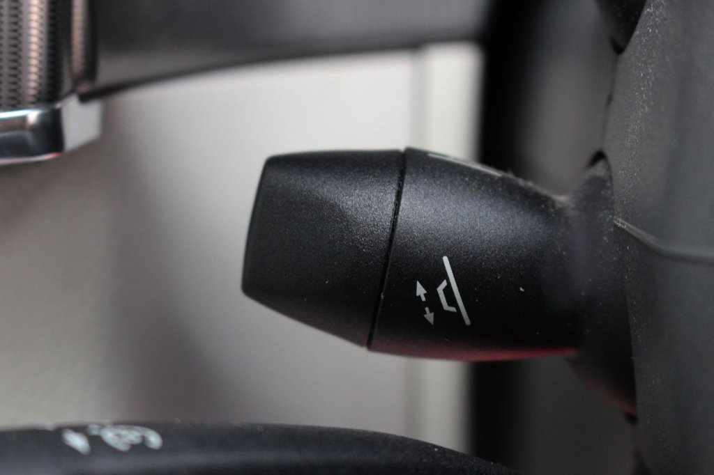 Used Mercedes-Benz E Class 2014 for sale - 77849806: Photo 15