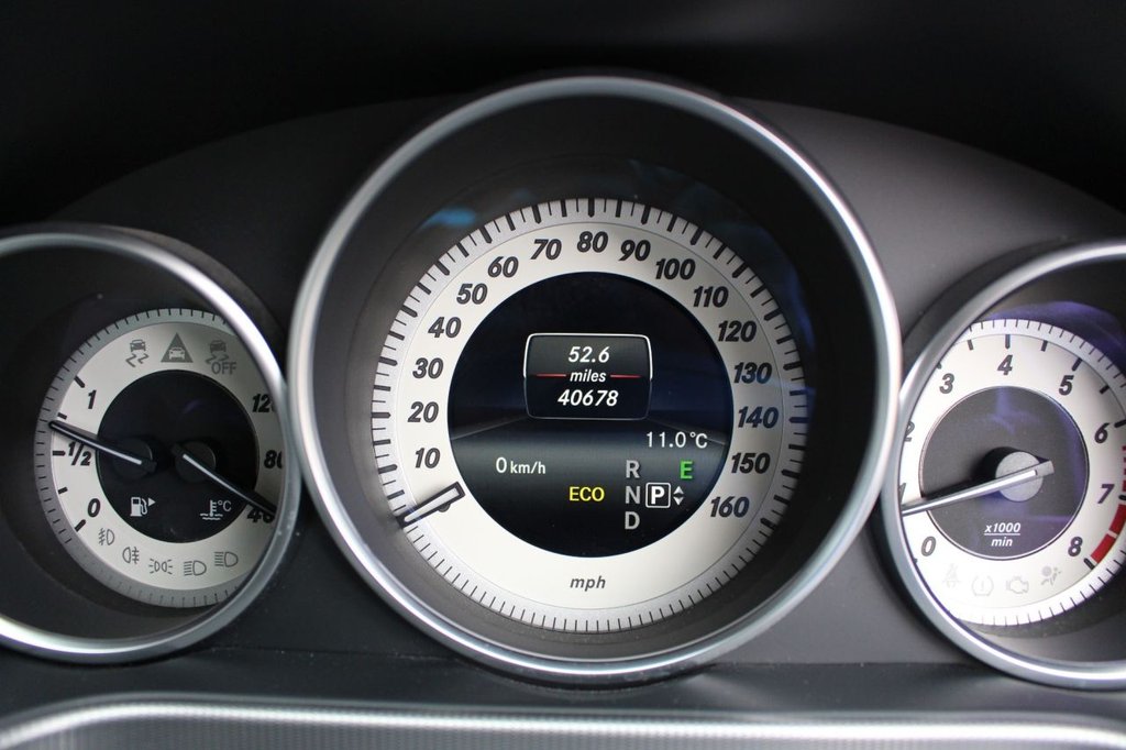 Used Mercedes-Benz E Class 2014 for sale - 77849806: Photo 18