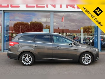 Used Ford Focus 2015 for sale - 79438066: Photo