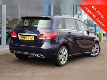 Used Mercedes-Benz B Class 2017 for sale - 76867739: Photo