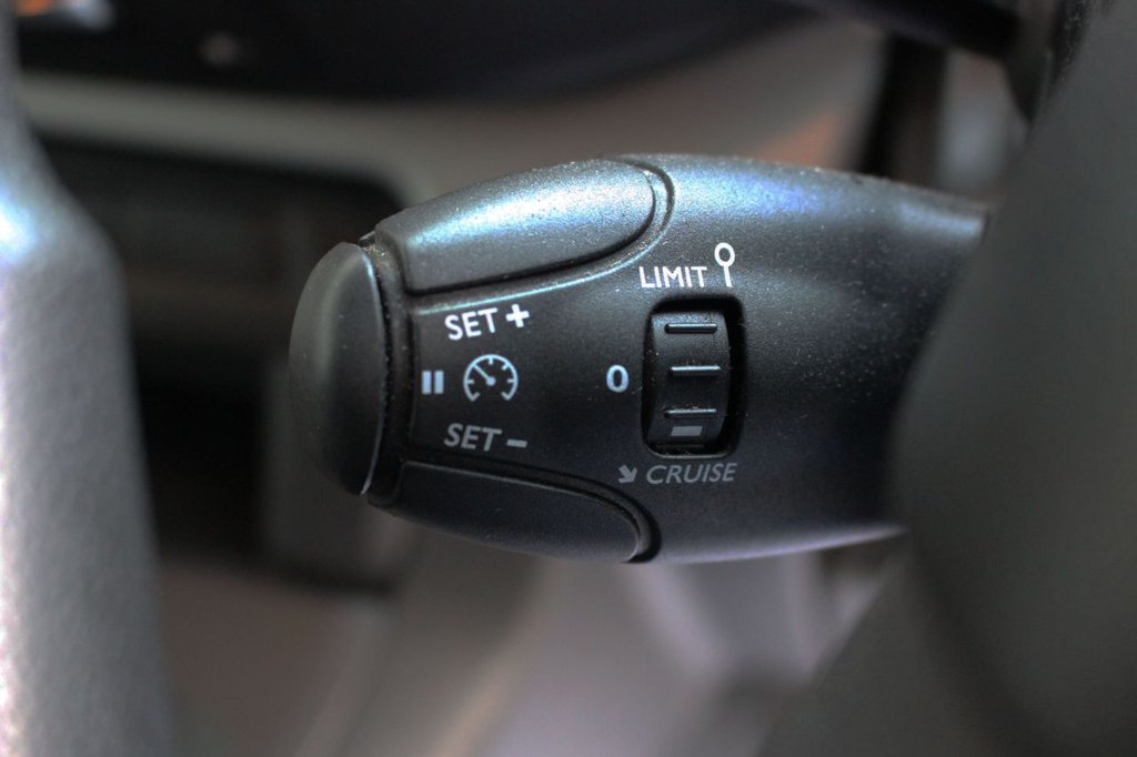 Used Toyota PROACE CITY Verso 2017 for sale - 76848398: Photo 10