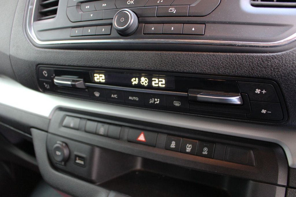 Used Toyota PROACE CITY Verso 2017 for sale - 76848398: Photo 12