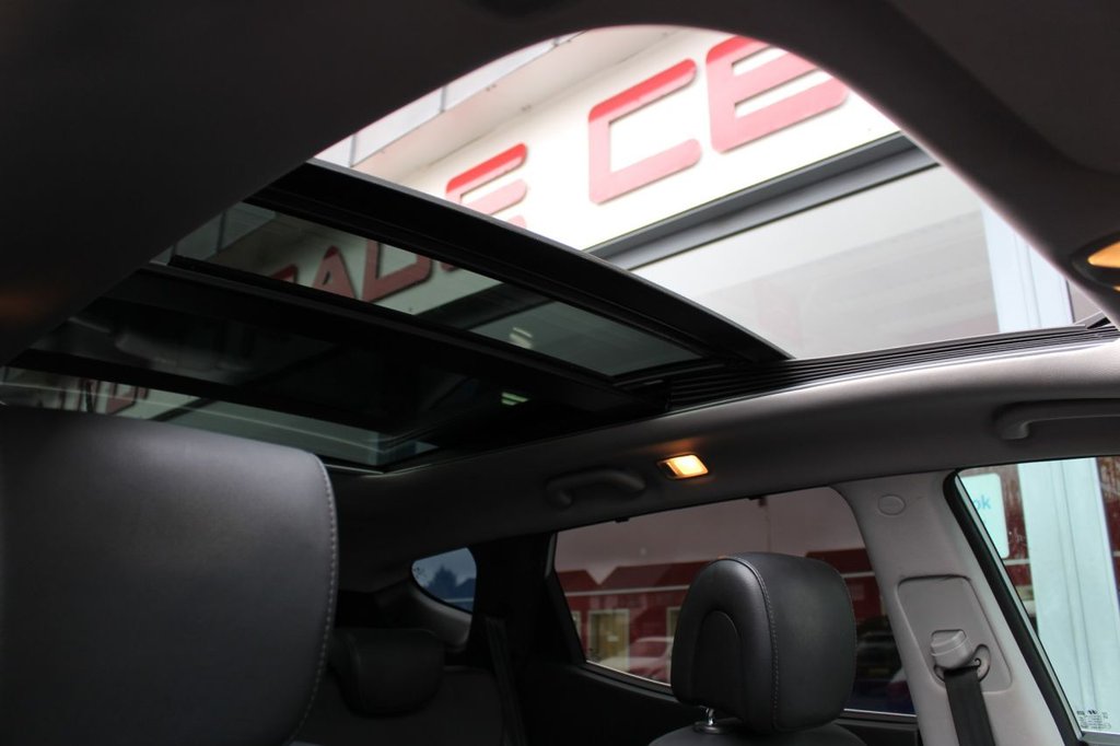 Used Hyundai Santa Fe 2015 for sale - 76698298: Photo 11