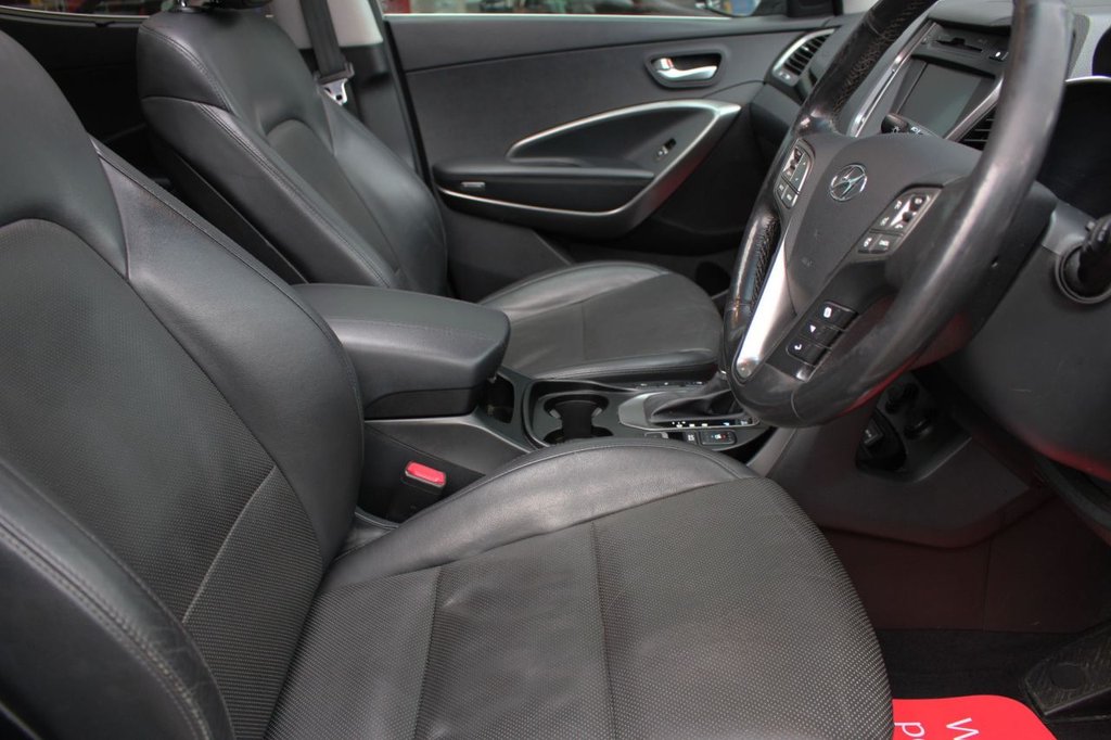 Used Hyundai Santa Fe 2015 for sale - 76698298: Photo 13