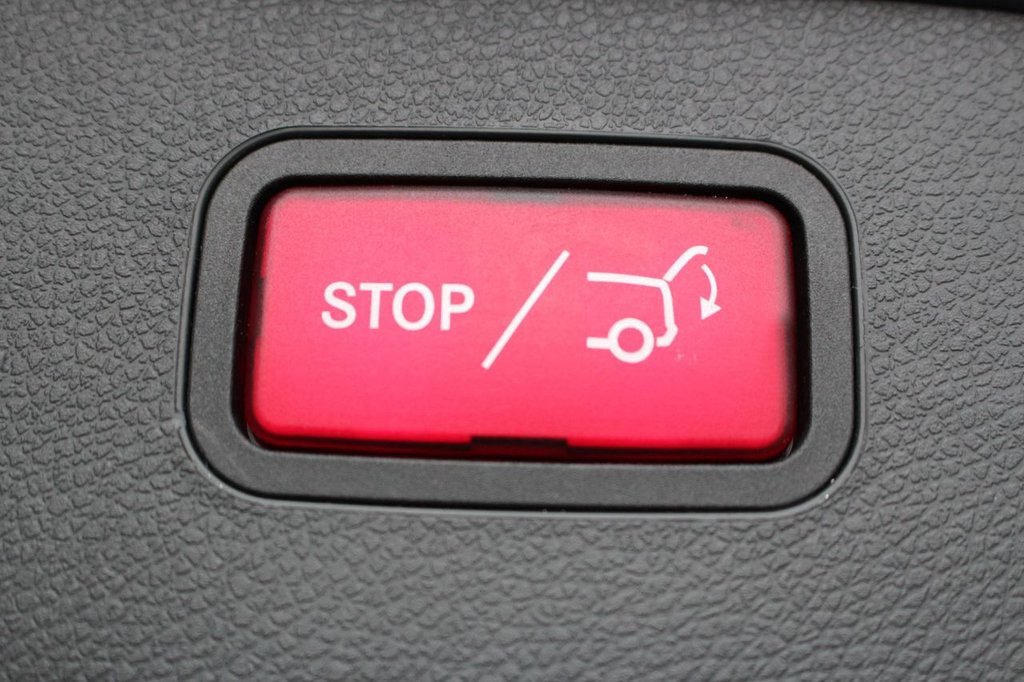 Used Mercedes-Benz GLA 2018 for sale - 76559341: Photo 9