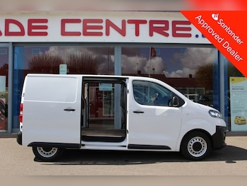 Used Vauxhall Vivaro 2023 for sale - 78299732: Photo