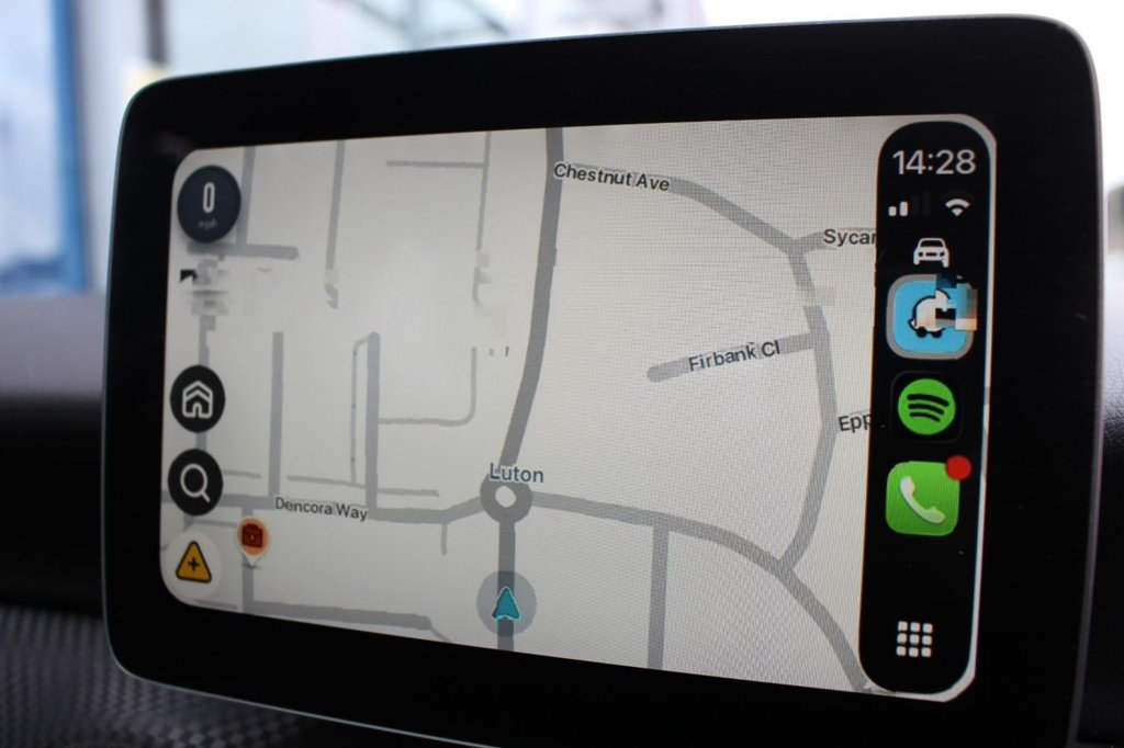 Used Mercedes-Benz A-Class 2017 for sale - 77621724: Photo 2