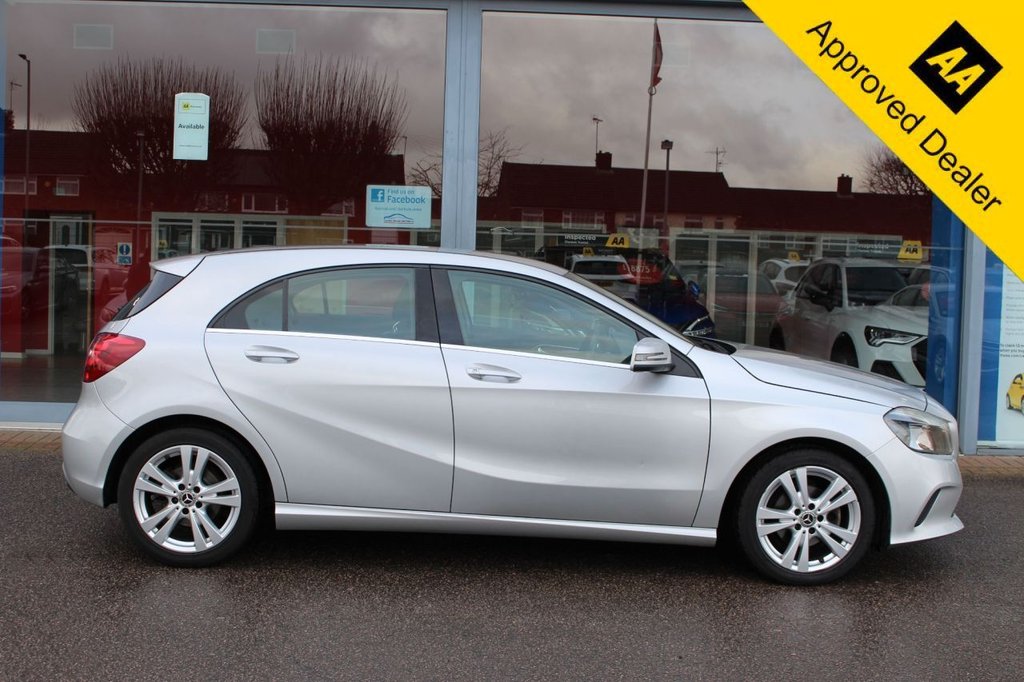 Used Mercedes-Benz A-Class 2017 for sale - 77621724: Photo 3