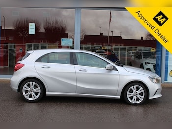 Used Mercedes-Benz A-Class 2017 for sale - 77621724: Photo