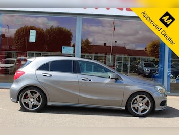 Used Mercedes-Benz A-Class 2014 for sale - 75537997: Photo