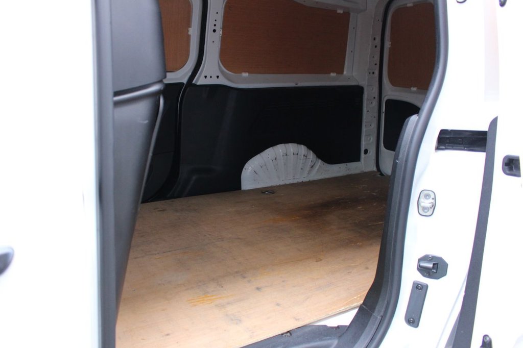 Used Peugeot Partner 2022 for sale - 77288140: Photo 7